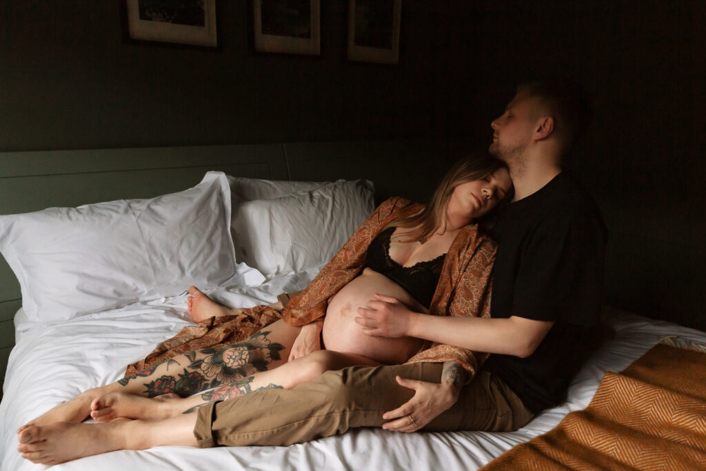 intimate, natural couples in-home maternity portrait